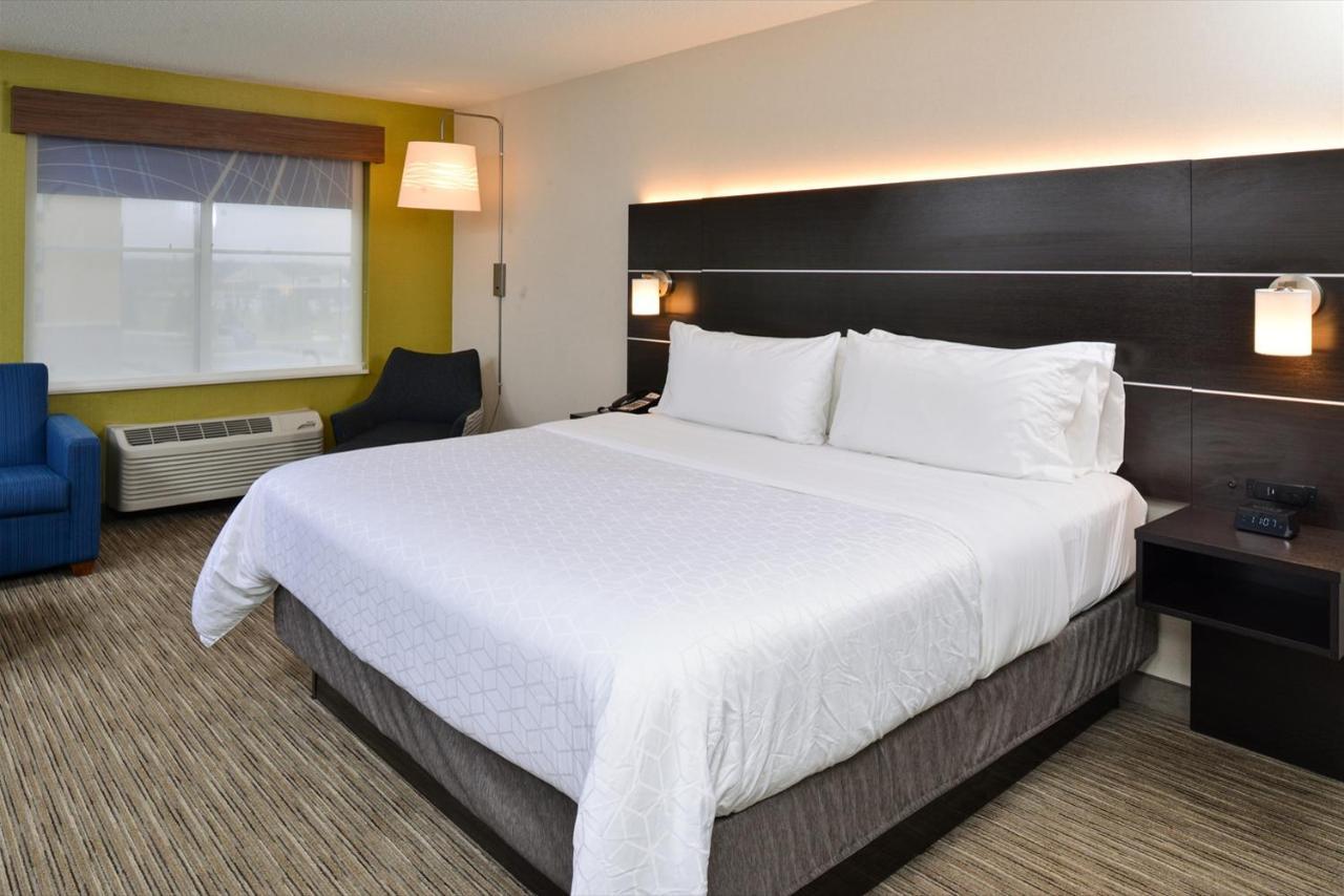 Holiday Inn Express Wixom By Ihg Εξωτερικό φωτογραφία