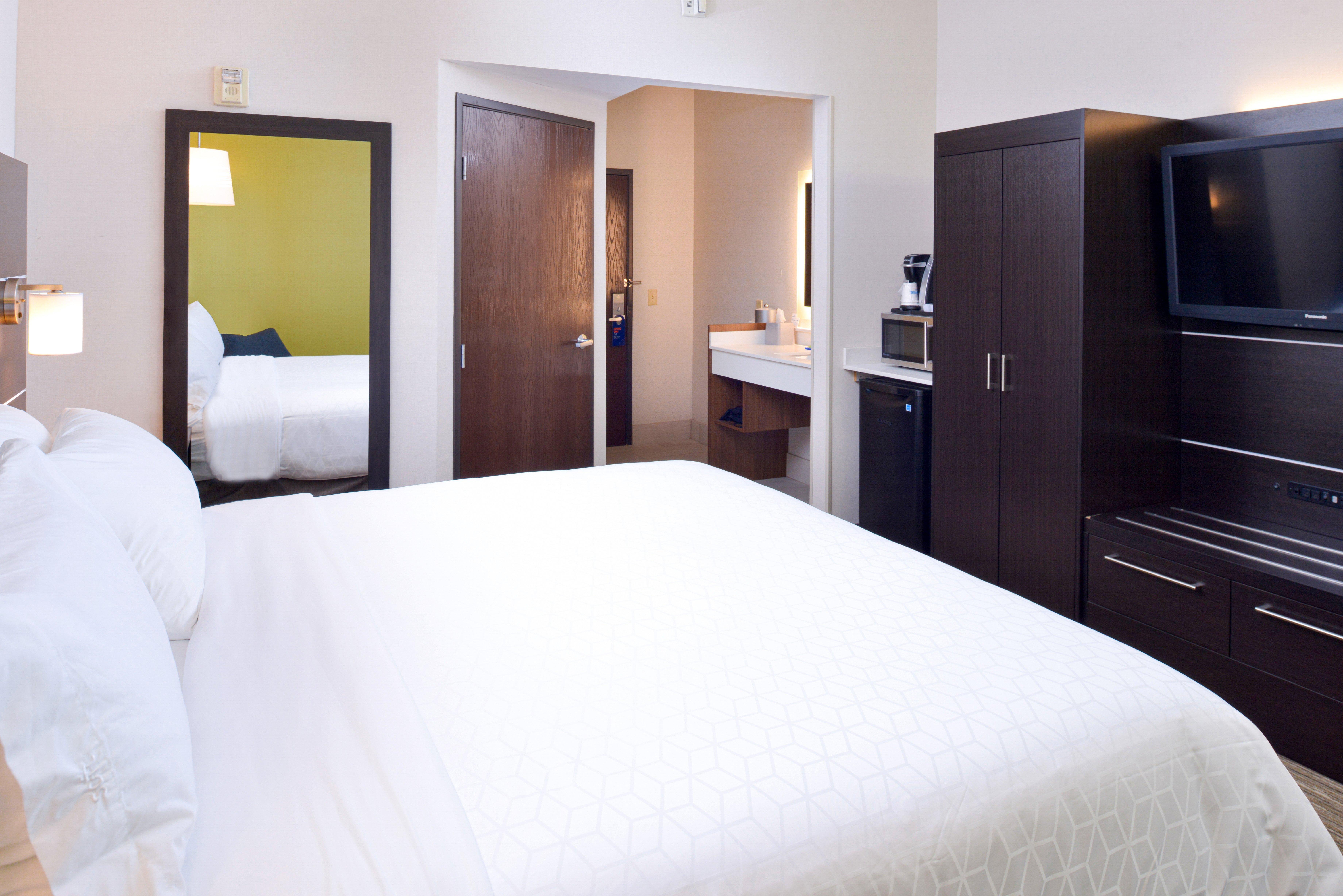 Holiday Inn Express Wixom By Ihg Εξωτερικό φωτογραφία